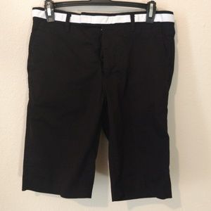 Used G/Fore Men's Golf Short. Sz 30. Black/White.